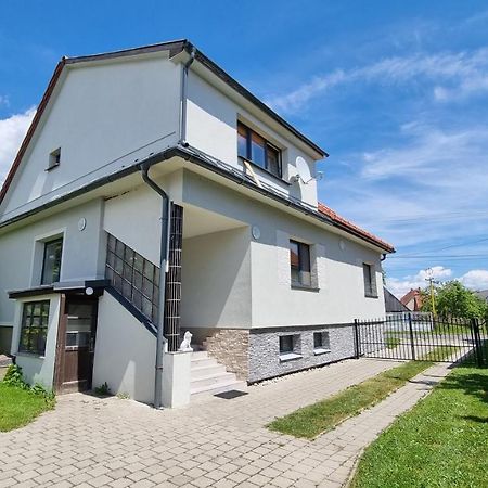 Apartmany Sebastian Pribylina Buitenkant foto