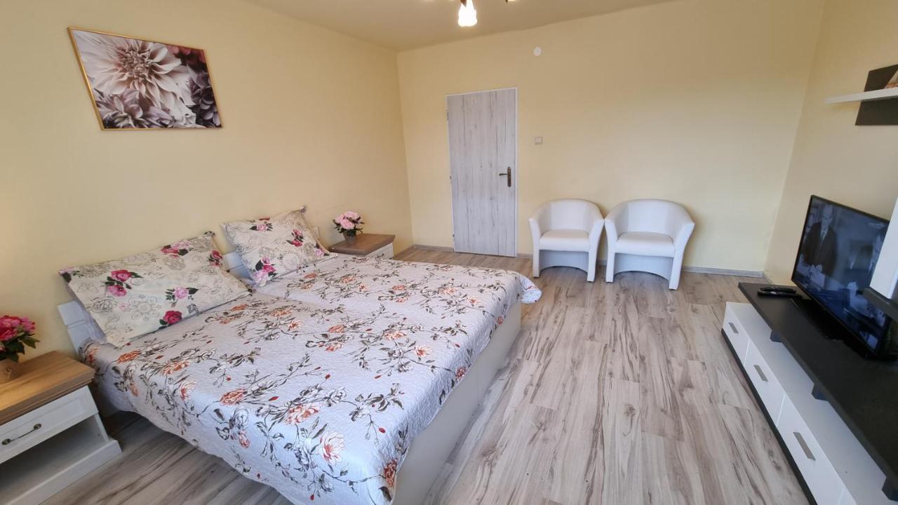 Apartmany Sebastian Pribylina Buitenkant foto